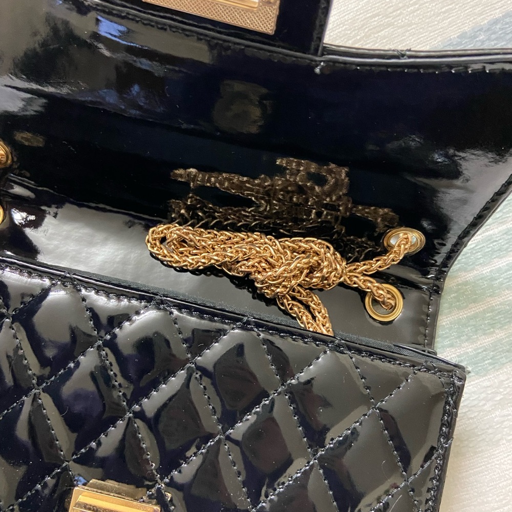 Small Rectangular Crossbody Bag - Black Color - Picture 6 of 6